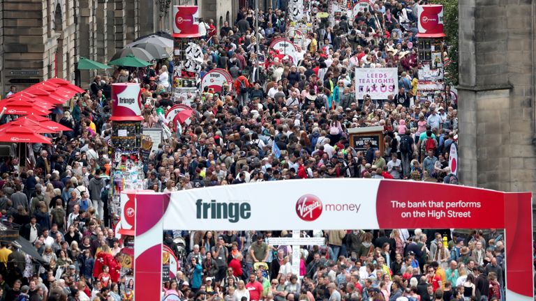 Panduan utama untuk Festival Fringe Edinburgh untuk pemula